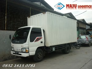 sewa colt diesel box